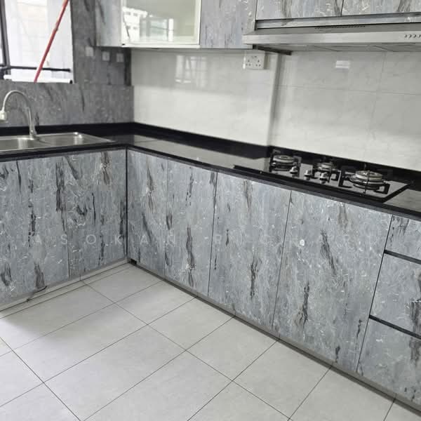 264 Waterloo Street, 264 Waterloo Street, 2 Bedrooms, 646 sqft, HDB Flat For Rent, by Asokan Richard, 500238800 - Kitchen - PropertyGuru.com.sg