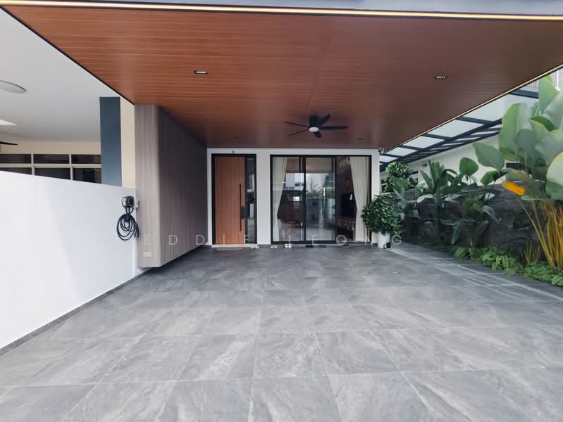 Luxus Hills | The Estate, 98 Luxus Hill Heights, Seletar / Yio Chu Kang, 5 Bedrooms, 4,000 sqft, Corner Terrace For Sale, by Eddie Leong, 500238811 - Exterior - PropertyGuru.com.sg