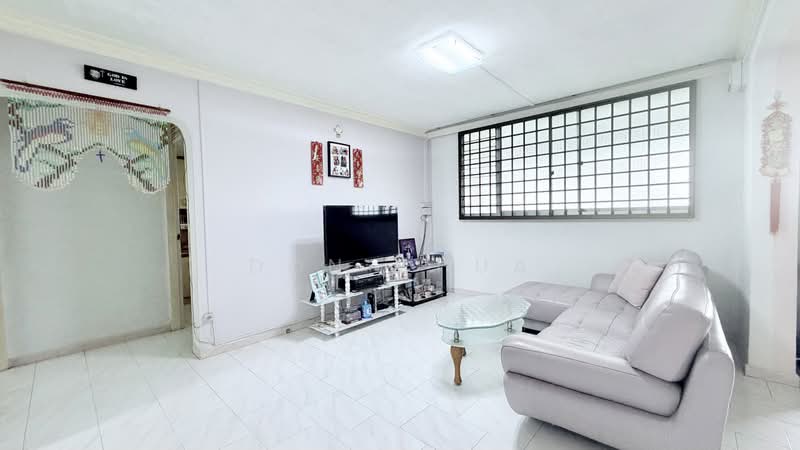873 Yishun Street 81, 873 Yishun Street 81, 3 Bedrooms, 1,119 sqft, HDB Flat For Sale, by Don Chua, 500238813 - Living Room - PropertyGuru.com.sg