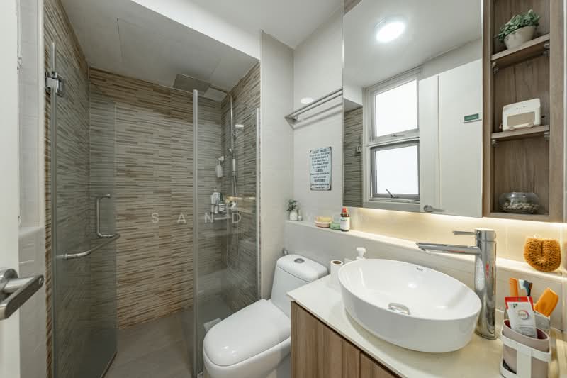 The Floravale, 238 Westwood Avenue, 3 Bedrooms, 1,292 sqft, Condominium For Sale, by Sandy Yong, 500238823 - Bathroom - PropertyGuru.com.sg