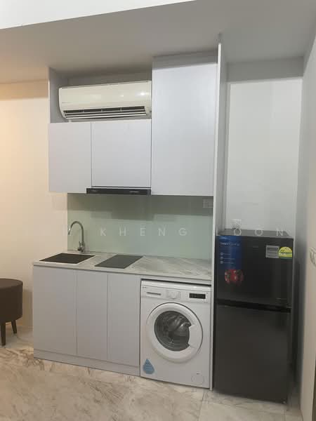 Park Residences Kovan, 831 Upper Serangoon Road, 2 Bedrooms, 1,195 sqft, Condominium For Rent, by Lum Kheng Loon, 500238842 - Kitchen - PropertyGuru.com.sg