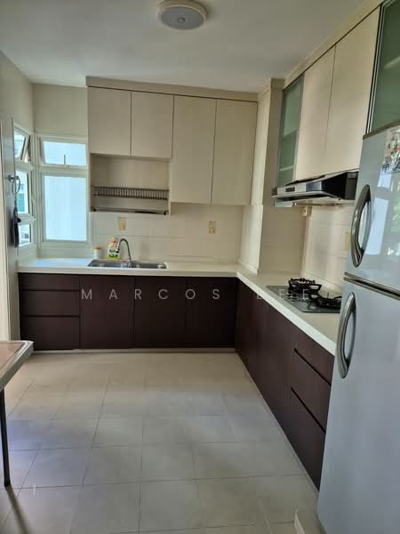 265C Compassvale Link, 265C Compassvale Link, 3 Bedrooms, 990 sqft, HDB Flat For Rent, by Marcos Lee, 500238845 - Kitchen - PropertyGuru.com.sg