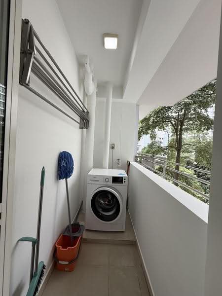 265C Compassvale Link, 265C Compassvale Link, Hougang / Punggol / Sengkang, 3 Bedrooms, 990 sqft, HDB Flat For Rent, by Marcos Lee, 500238845 - Balcony - PropertyGuru.com.sg
