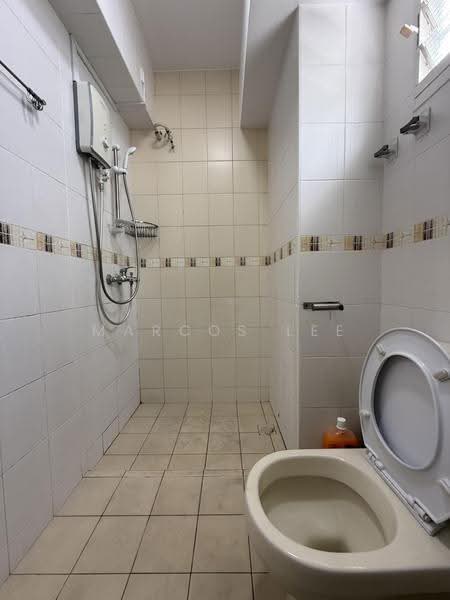 265C Compassvale Link, 265C Compassvale Link, Hougang / Punggol / Sengkang, 3 Bedrooms, 990 sqft, HDB Flat For Rent, by Marcos Lee, 500238845 - Bathroom - PropertyGuru.com.sg