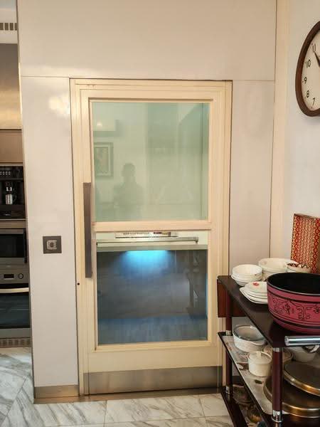 Cashew mrt/CHIJ/ST Joseph Church, Dairy Farm / Bukit Panjang / Choa Chu Kang, 5 Bedrooms, 4,500 sqft, Terraced House For Sale, by Desmond Tan, 500238849 - Kitchen - PropertyGuru.com.sg