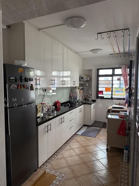 65 Teban Gardens Road, 65 Teban Gardens Road, Room Rental, 180 sqft, HDB Flat For Rent, by AMIRUL ANWAR BIN MOHD NOOR (AMIR MICHAEL), 500238860 - Kitchen - PropertyGuru.com.sg