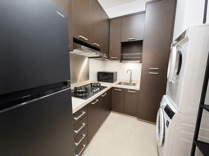 Eastern Lagoon I, 200 Upper East Coast Road, 2 Bedrooms, 980 sqft, Condominium For Rent, by Cleon Lim, 500238880 - Kitchen - PropertyGuru.com.sg