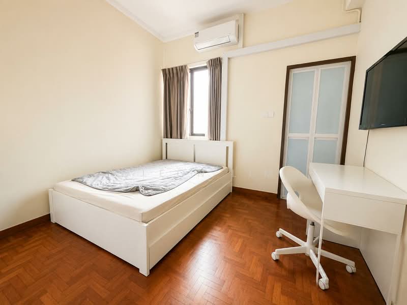 Eastern Lagoon I, 200 Upper East Coast Road, 2 Bedrooms, 980 sqft, Condominium For Rent, by Cleon Lim, 500238880 - Bedroom - PropertyGuru.com.sg