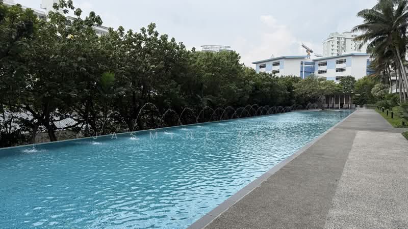 Riveredge, 21 Sampan Place, 4 Bedrooms, 1,679 sqft, Condominium For Sale, by Jasmine Fung, 500238904 - Pool - PropertyGuru.com.sg