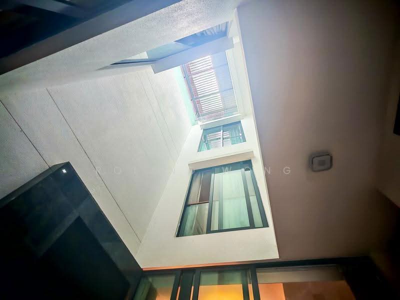 Modern 3 Storey Terracce with lift and pool at Cashew Vicinity, Cashew Crescent, Dairy Farm / Bukit Panjang / Choa Chu Kang, 4 Bedrooms, 4,500 sqft, Terraced House For Sale, by Roland Wong, 500238922 - Interior - PropertyGuru.com.sg