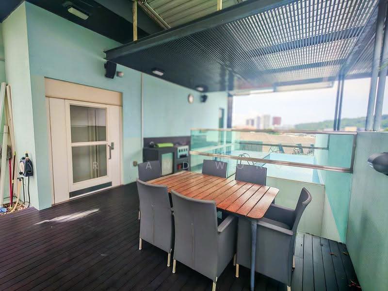 Modern 3 Storey Terracce with lift and pool at Cashew Vicinity, Cashew Crescent, Dairy Farm / Bukit Panjang / Choa Chu Kang, 4 Bedrooms, 4,500 sqft, Terraced House For Sale, by Roland Wong, 500238922 - Balcony - PropertyGuru.com.sg