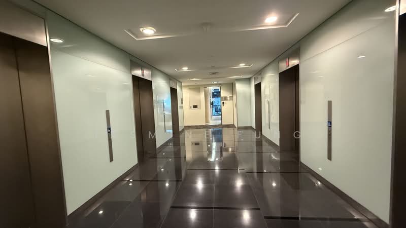 Paya Lebar Square, 60 Paya Lebar Singapore, Eunos / Geylang / Paya Lebar, 721 sqft, Office For Sale, by Jasmine Fung, 500238928 - Corridor - CommercialGuru.com.sg