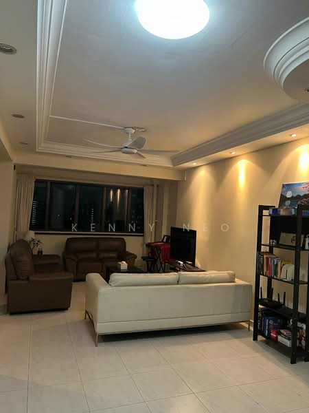 446 Choa Chu Kang Avenue 4, 446 Choa Chu Kang Avenue 4, 4 Bedrooms, 1,302 sqft, HDB Flat For Rent, by Kenny Neo, 500238933 - Living Room - PropertyGuru.com.sg