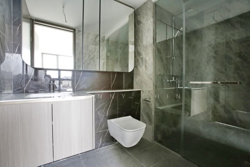 Norwood Grand, 10 Champions Way, 2 Bedrooms, 624 sqft, Condominium For Rent, by Johnny Chin, 500238939 - Bathroom - PropertyGuru.com.sg