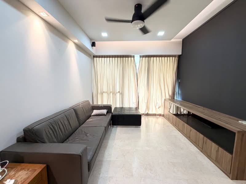 Ris Grandeur, 21 Elias Road, 3 Bedrooms, 1,292 sqft, Condominium For Rent, by Lee Alastair, 500238942 - Living Room - PropertyGuru.com.sg