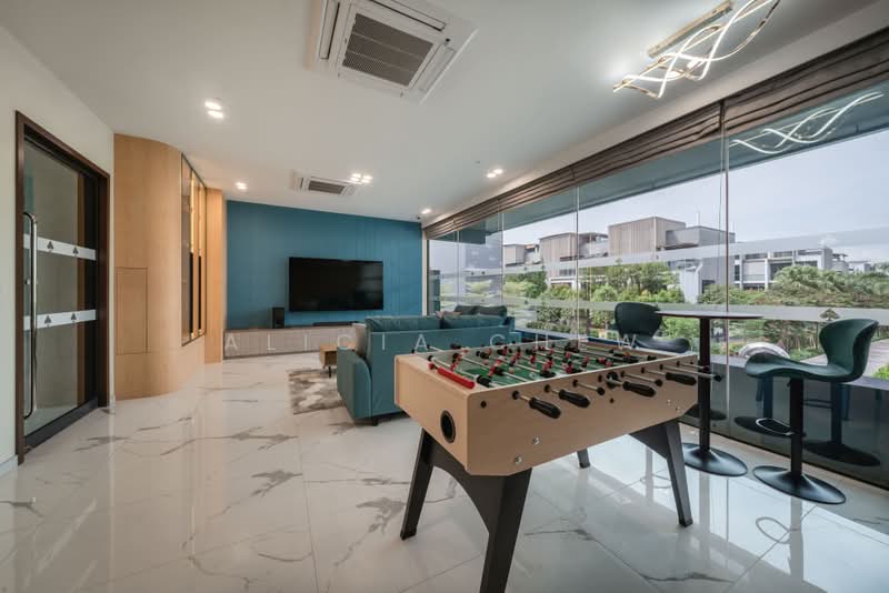 Belgravia Ace, 100 Belgravia Drive, 5 Bedrooms, 3,929 sqft, Semi-Detached House For Sale, by Alicia Chew, 500238944 - Living Room - PropertyGuru.com.sg