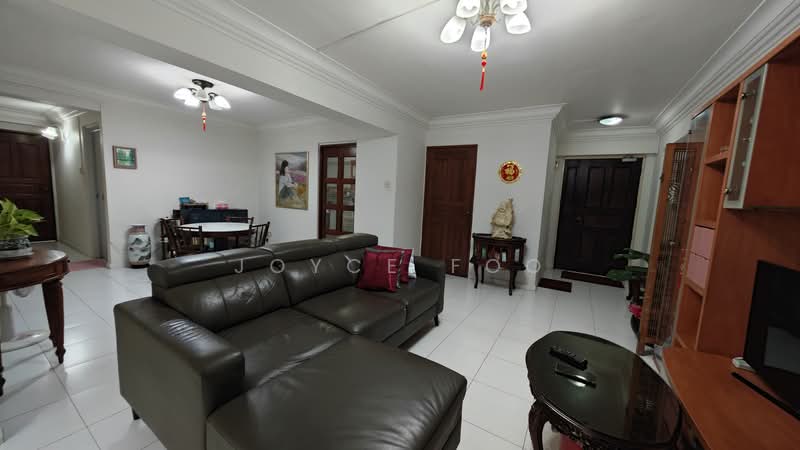 679 Choa Chu Kang Crescent, 679 Choa Chu Kang Crescent, 4 Bedrooms, 1,323 sqft, HDB Flat For Sale, by Joyce Foo, 500238956 - Living Room - PropertyGuru.com.sg
