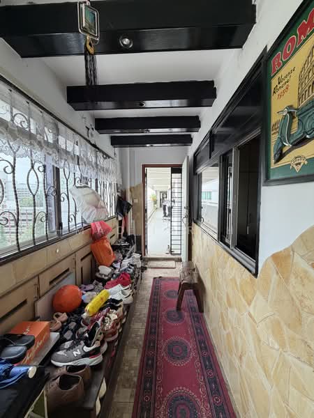 363 Yung An Road, 363 Yung An Road, 4 Bedrooms, 1,571 sqft, HDB Flat For Sale, by Ahmad Ibrahim, 500238968 - Corridor - PropertyGuru.com.sg