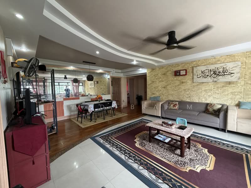 363 Yung An Road, 363 Yung An Road, 4 Bedrooms, 1,571 sqft, HDB Flat For Sale, by Ahmad Ibrahim, 500238968 - Living Room - PropertyGuru.com.sg