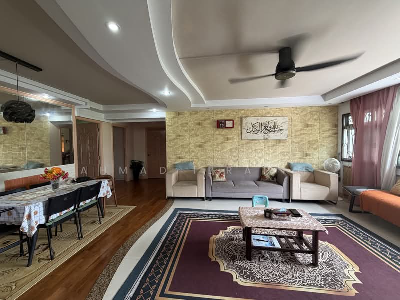 363 Yung An Road, 363 Yung An Road, 4 Bedrooms, 1,571 sqft, HDB Flat For Sale, by Ahmad Ibrahim, 500238968 - Living Room - PropertyGuru.com.sg