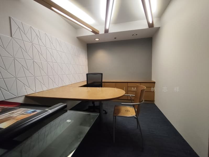 Heng Loong Building, 61 Bukit Batok Crescent, 150 sqft, Light Industrial (B1) For Rent, by Chee Sian Lim 林志祥, 500238969 - Study - CommercialGuru.com.sg