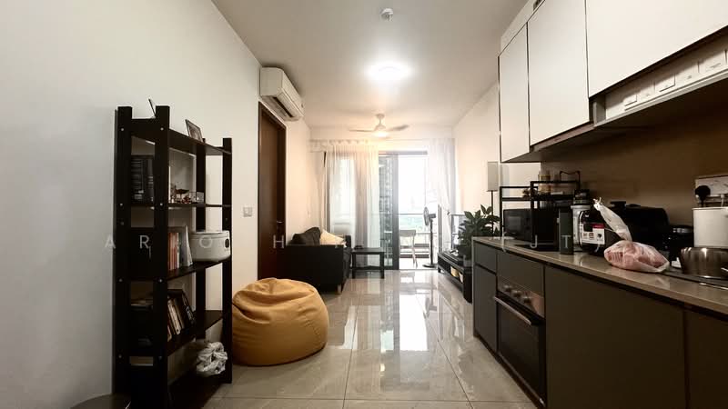 Normanton Park, 49 Normanton Park, Buona Vista / West Coast / Clementi New Town, 1 Bedroom, 560 sqft, Condominium For Sale, by Arioch Heng (JT), 500238975 - Living Room - PropertyGuru.com.sg