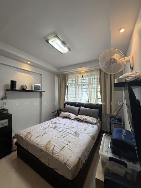 673A Edgefield Plains, 673A Edgefield Plains, 3 Bedrooms, 968 sqft, HDB Flat For Sale, by Ahmad Ibrahim, 500238978 - Bedroom - PropertyGuru.com.sg