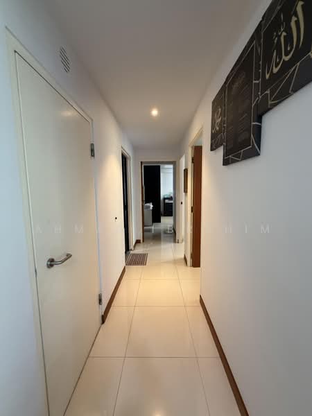 673A Edgefield Plains, 673A Edgefield Plains, 3 Bedrooms, 968 sqft, HDB Flat For Sale, by Ahmad Ibrahim, 500238978 - Corridor - PropertyGuru.com.sg