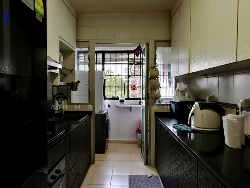 673A Edgefield Plains, 673A Edgefield Plains, 3 Bedrooms, 968 sqft, HDB Flat For Sale, by Ahmad Ibrahim, 500238978 - Kitchen - PropertyGuru.com.sg