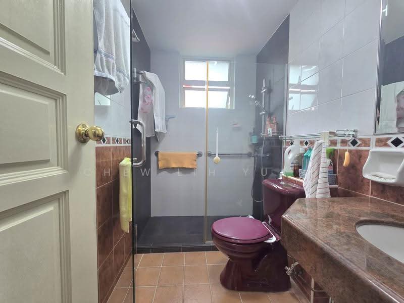 Sembawang Cottage, 369 Sembawang Road, Sembawang / Yishun, 2 Bedrooms, 1,001 sqft, Apartment For Sale, by Chew Lih Yuan, 500238979 - Bathroom - PropertyGuru.com.sg
