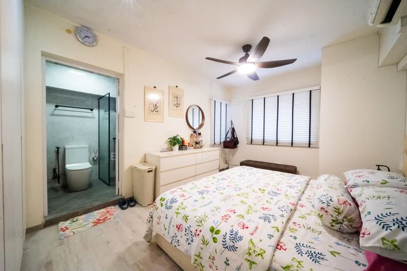 102 Rivervale Walk, 102 Rivervale Walk, 4 Bedrooms, 1,507 sqft, HDB Flat For Sale, by Wendy Cheong, 500238994 - Master Bedroom - PropertyGuru.com.sg