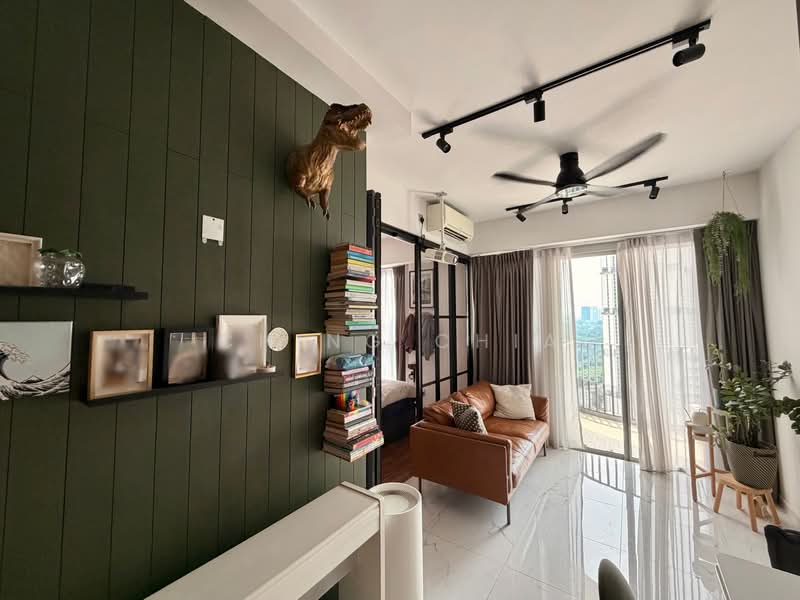 Queens Peak, 1 Dundee Road, 1 Bedroom, 495 sqft, Condominium For Rent, by Ching Chia, 500238998 - Living Room - PropertyGuru.com.sg