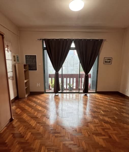 Westville, Westwood Avenue, 5 Bedrooms, 2,400 sqft, Terraced House For Sale, by He Yifei, 500238999 - Balcony - PropertyGuru.com.sg