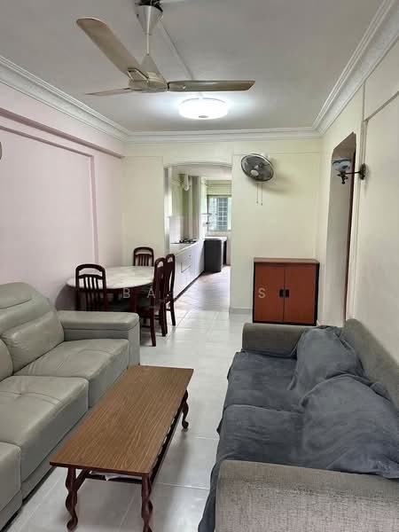 525 Bedok North Street 3, 525 Bedok North Street 3, 2 Bedrooms, 721 sqft, HDB Flat For Sale, by Bala .S, 500239002 - Living Room - PropertyGuru.com.sg