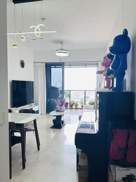 JadeScape, 314 Shunfu Road, 3 Bedrooms, 1,055 sqft, Condominium For Sale, by Erik Wang, 500239006 - Living Room - PropertyGuru.com.sg