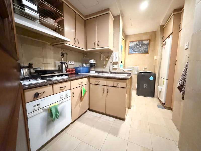 Villa Marina, 21 Jalan Sempadan, East Coast / Marine Parade, 2 Bedrooms, 1,518 sqft, Condominium For Sale, by Lee Alastair, 500239007 - PropertyGuru.com.sg