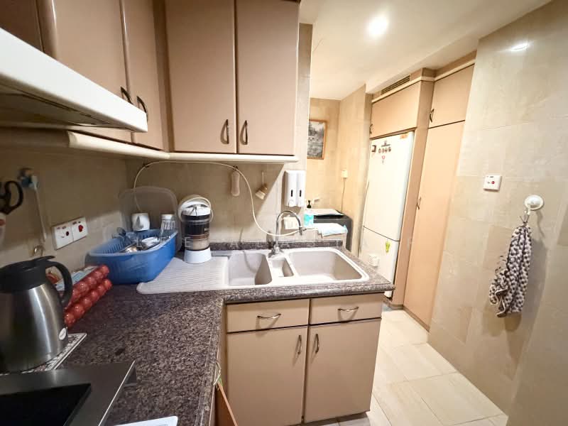 Villa Marina, 21 Jalan Sempadan, East Coast / Marine Parade, 2 Bedrooms, 1,518 sqft, Condominium For Sale, by Lee Alastair, 500239007 - PropertyGuru.com.sg
