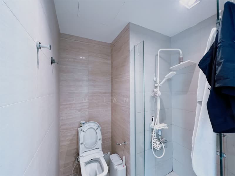 Thomson Three, 41 Bright Hill Drive, 1 Bedroom, 495 sqft, Condominium For Sale, by Julian Li, 500239024 - Bathroom - PropertyGuru.com.sg