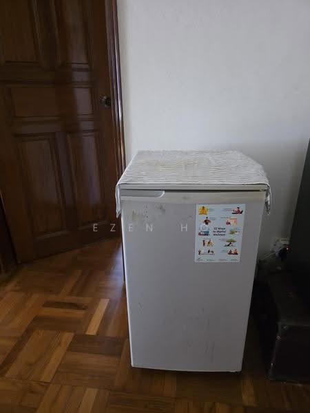 Huge room with ensuite bathroom, Recreation Road, Hougang / Punggol / Sengkang, Room Rental, 160 sqft, Semi-Detached House For Rent, by Ezen Ho, 500239030 - Interior - PropertyGuru.com.sg