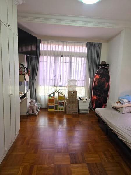 Huge room with ensuite bathroom, Recreation Road, Hougang / Punggol / Sengkang, Room Rental, 160 sqft, Semi-Detached House For Rent, by Ezen Ho, 500239030 - Bedroom - PropertyGuru.com.sg