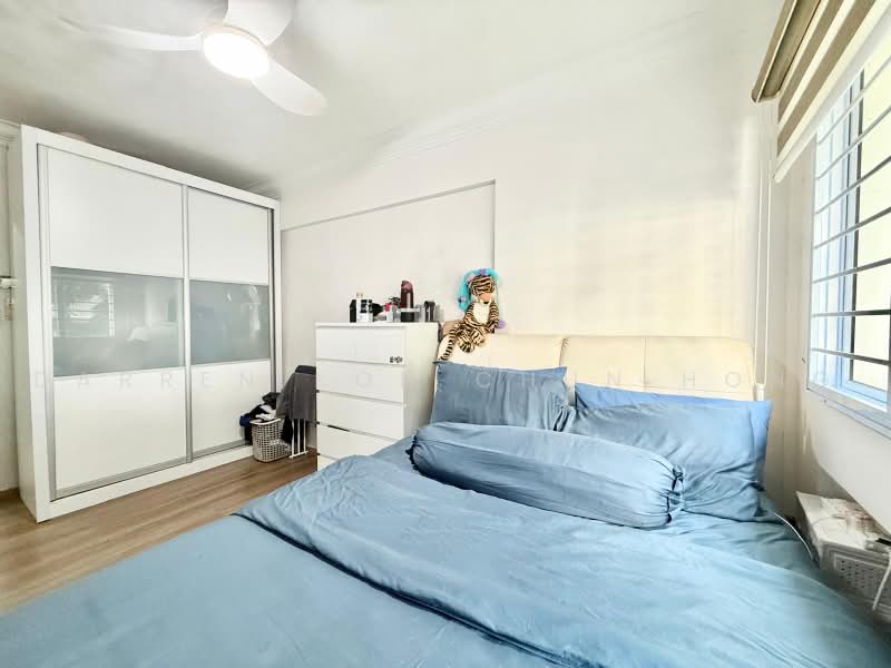724 Pasir Ris Street 72, 724 Pasir Ris Street 72, 3 Bedrooms, 1,334 sqft, HDB Flat For Sale, by Darren Koh Chun Hong, 500239045 - Bedroom - PropertyGuru.com.sg