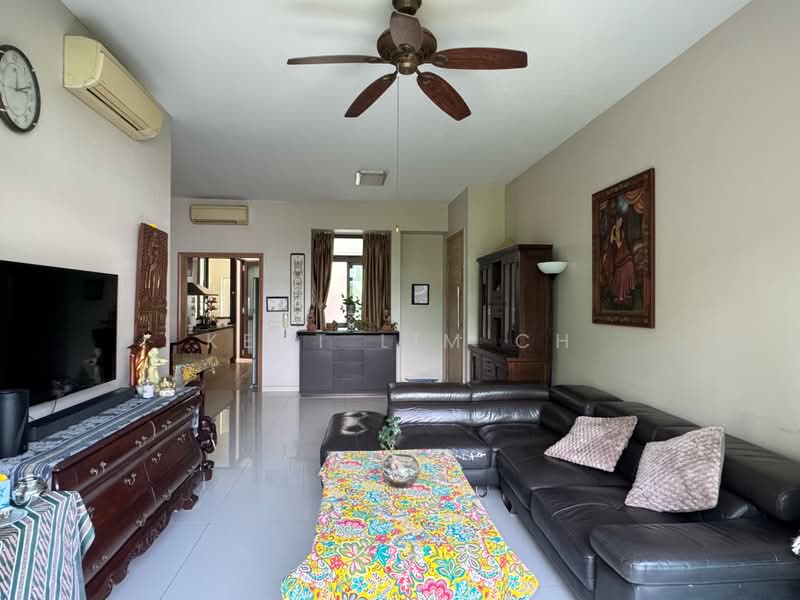 Varsity Park Condominium, 36 West Coast Road, 3 Bedrooms, 1,367 sqft, Condominium For Sale, by Kent Lim CH, 500239046 - Living Hall - PropertyGuru.com.sg