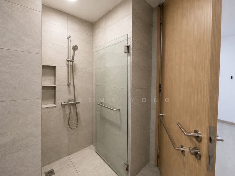 High Park Residences, 23 Fernvale Road, 2 Bedrooms, 592 sqft, Condominium For Rent, by Jeremy Yong, 500239058 - Bathroom - PropertyGuru.com.sg