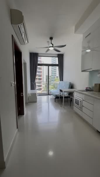 Urban Vista, 16 Tanah Merah Kechil Link, 1 Bedroom, 441 sqft, Condominium For Sale, by Dan Soon, 500239061 - Living Room - PropertyGuru.com.sg