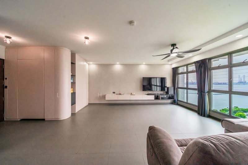 422B Northshore Drive, 422B Northshore Drive, 3 Bedrooms, 1,216 sqft, HDB Flat For Sale, by Lee Hon Chan, 500239065 - Living Room - PropertyGuru.com.sg