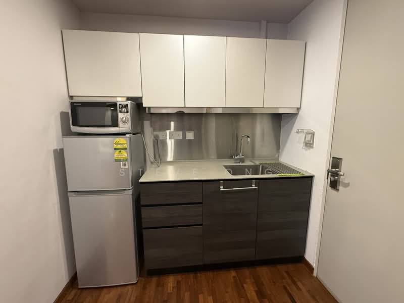 The Edelweiss Residences, 11 Lorong 31 Geylang, 1 Bedroom, 450 sqft, Apartment For Rent, by Steve Ong, 500239077 - Kitchen - PropertyGuru.com.sg