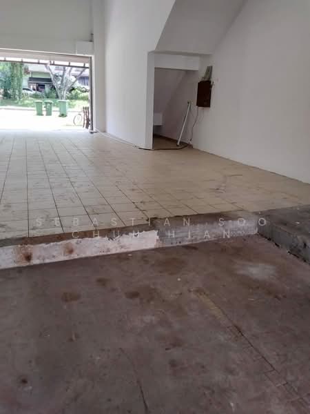 Sembawang Road/Upper Thomson ShopHouse, Sembawang Road/Upper Thomson, 1,470 sqft, Shop / Shophouse For Rent, by Sebastian Soo Chun Hian, 500239083 - Interior - CommercialGuru.com.sg
