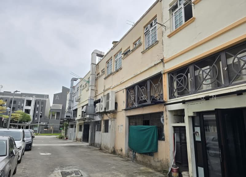 Sembawang Road/Upper Thomson ShopHouse, Sembawang Road/Upper Thomson, 1,470 sqft, Shop / Shophouse For Rent, by Sebastian Soo Chun Hian, 500239083 - Exterior - CommercialGuru.com.sg