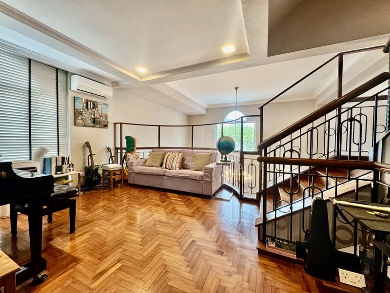 YES!! Affordable Beautiful 3 storey Semi Detach, near Sixth Ave, Sixth Avenue, Jalan Haji Alias, Coronation Road, Holland Road, 4 Bedrooms, 3,650 sqft, Semi-Detached House For Sale, by Joyce Lau, 500239087 - PropertyGuru.com.sg
