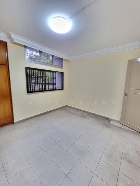 287 Bukit Batok East Avenue 3, 287 Bukit Batok East Avenue 3, Room Rental, 150 sqft, HDB Flat For Rent, by Angeline Eng, 500239088 - PropertyGuru.com.sg